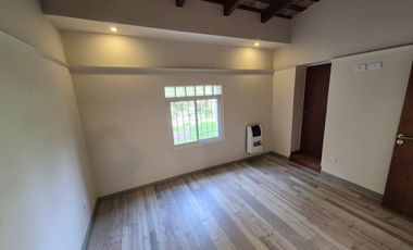 Casa en Funes