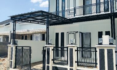 RUMAH MEWAH 2 LANTAI MURAH D BABAKAN MUSTIKA SARI BEKASI KOTA