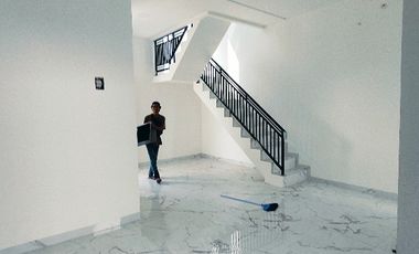 RUMAH MEWAH 2 LANTAI MURAH D BABAKAN MUSTIKA SARI BEKASI KOTA