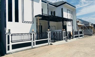 RUMAH MEWAH 2 LANTAI MURAH D BABAKAN MUSTIKA SARI BEKASI KOTA