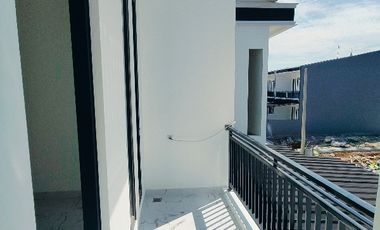 RUMAH MEWAH 2 LANTAI MURAH D BABAKAN MUSTIKA SARI BEKASI KOTA