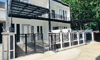 RUMAH MEWAH 2 LANTAI MURAH D BABAKAN MUSTIKA SARI BEKASI KOTA