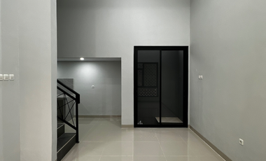 Rumah Baru Scandinavian Modern dalam Townhouse Jakarta Selatan