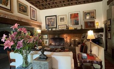 Hermosa Casa  en renta en privada en San Angel