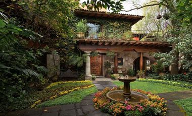 Hermosa Casa  en renta en privada en San Angel