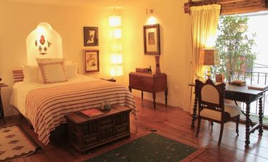 Hermosa Casa  en renta en privada en San Angel