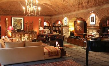 Hermosa Casa  en renta en privada en San Angel