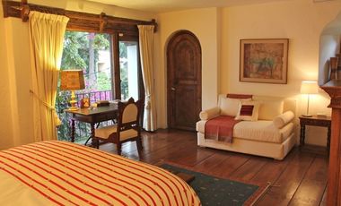 Hermosa Casa  en renta en privada en San Angel