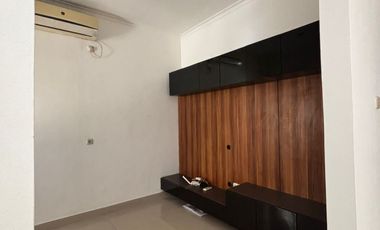 Disewakan Rumah Tinggal di dalam Cluster Poltangan - Pejaten Timur