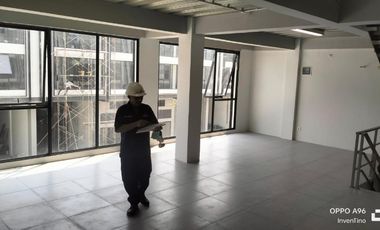 DISEWAKAN PERGUDANGAN DUTA INDAH STARHUB