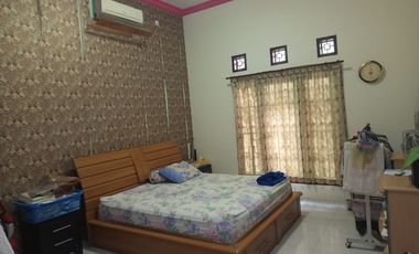 rumah cantik dan minimalis 2 lantai di bb