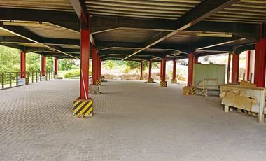 Dijual workshop pinggir laut eks galangan