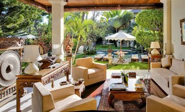 Dijual Vila di tepi pantai di Sanur - VSME