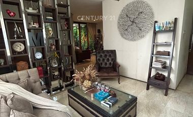 Rumah Dalam Townhouse Lokasi Strategis Suasana Nyaman TA16401