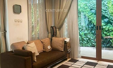 Rumah Dalam Townhouse Lokasi Strategis Suasana Nyaman TA16401