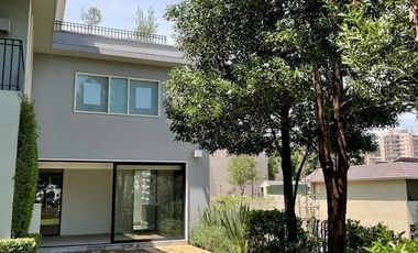 Venta de casa nueva Interlomas