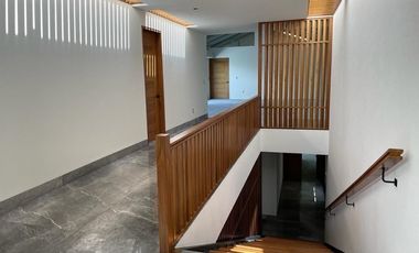 Venta de casa nueva Interlomas