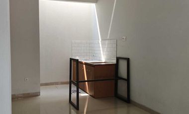 RUMAH BARU 2 LANTAI MURAH SIAP HUNI DI KODAU JATIMEKAR BEKASI