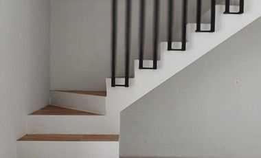 RUMAH BARU 2 LANTAI MURAH SIAP HUNI DI KODAU JATIMEKAR BEKASI