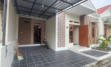 Rumah murah di solo baru area lokasi strategis