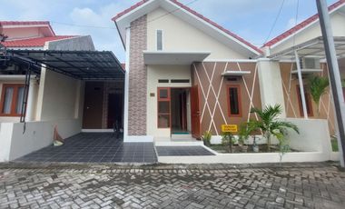 Rumah murah di solo baru area lokasi strategis