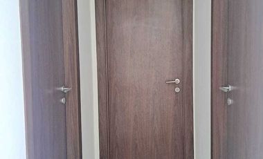 Disewakan The Saint Moritz Penthouses & Residences Private Lift