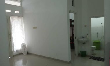 DISEWAKAN/DIJUAL Rumah di Grand Mutiara Regency, Batu