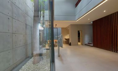 Disewakan rumah cantik baru, siap huni di Lebak Bulus Indah