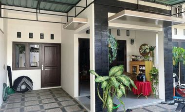 Rumah Hunian dekat UMS Semi Furnish Karangasem Solo