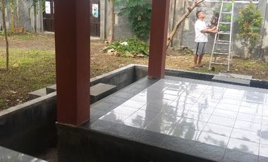 RUMAH INDUK PLUS KOS KAMAR MANDI DALAM JLN MAYOR SUJADI TULUNGAGUNG