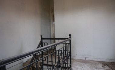 Rumah 3 Kamar Hoek Tangerang Selatan