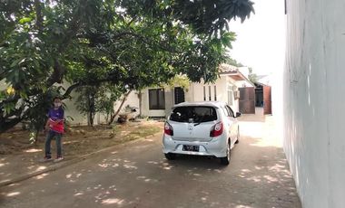 125 - Disewakan Rumah SHM Raya Kenjeran LT 900 LB 200 Lokasi Strategis