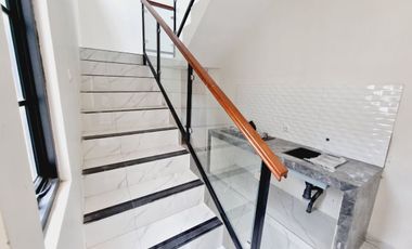 Rumah solo kota mewah di perumahan nusukan banjarsari