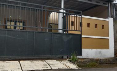 Disewakan Rumah Rapi di perumahan keandra Kalijaga kota Cirebon