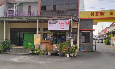 Dijual rumah 2 lantai di Gumpang Kertosuro