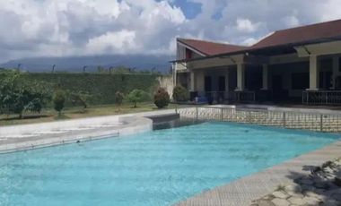 Dijual Rumah Megah ada SwimmingPool pinggir jalan nasional, 2.050, SHM