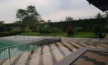 Dijual Rumah Megah ada SwimmingPool pinggir jalan nasional, 2.050, SHM