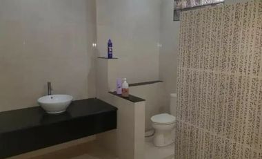 Dijual Rumah Megah ada SwimmingPool pinggir jalan nasional, 2.050, SHM