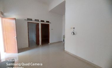 rumah bagus siap huni di jatirangga kranggan bisa msk mobil