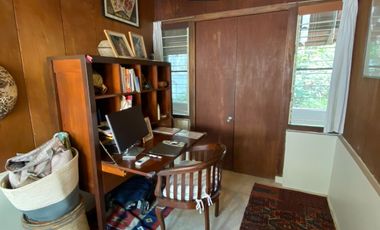 Dijual Cepat Rumah dengan lokasi Strategis di Cilandak Barat