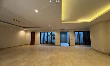 disewakan rumah mewah asri lokasi strategis pejaten area