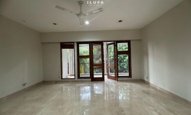 disewakan rumah mewah asri lokasi strategis pejaten area