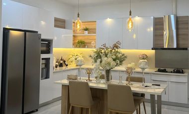 RUMAH CANTIK FULLFURNISH LOKASI BATAKAN VILAGE
