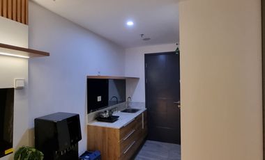 Apartemen Collins Boulevard Serpong Full Furnished 42juta