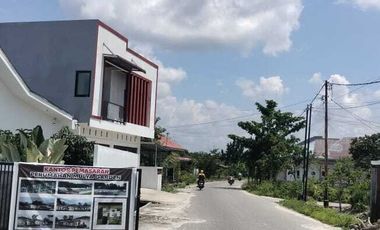 Dijual Rumah Jln Uka, KM 3 Pekanbaru.