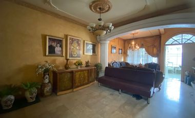 Dijual rumah di jalan Boulevar Kemang Pratama 2 Bekasi, dekat tol, sekolah, tempat ibadah, bank, supermarket, bisa untuk usaha juga