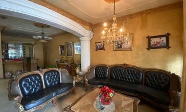 Dijual rumah di jalan Boulevar Kemang Pratama 2 Bekasi, dekat tol, sekolah, tempat ibadah, bank, supermarket, bisa untuk usaha juga