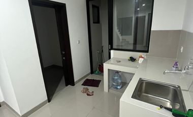 Disewakan Rumah uk. 4.5x12.5m2 Kosongan Milenial City PIK 2 Extension