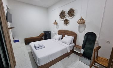 villa privat pool ,privat jacuzzi air hangat buat stay cation  hanimun