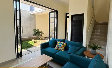 Dijual Rumah 2 Lantai Desain Eropa di Tengah Kota Malang dekat UB